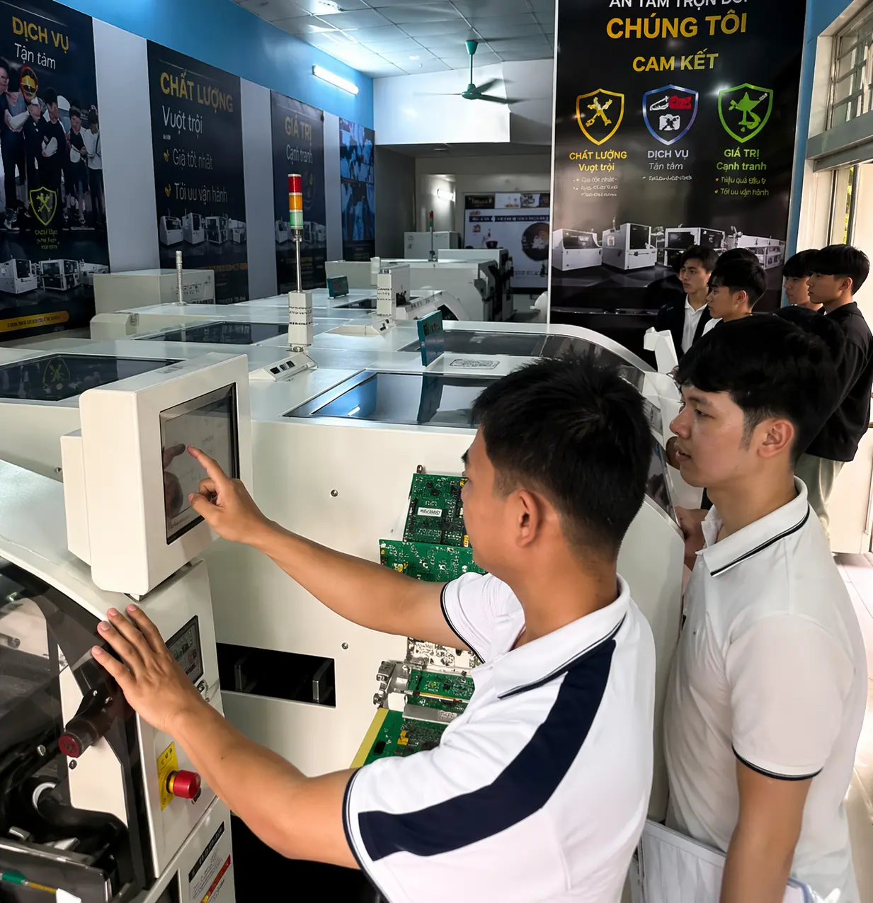 Đào tạo thực hành tại nhà máy